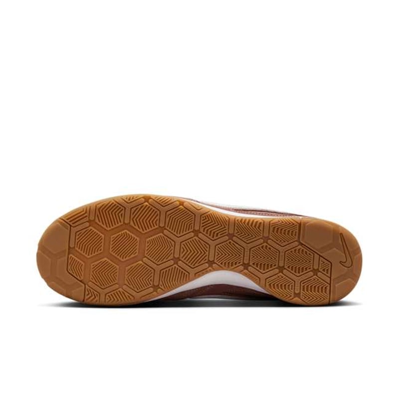 Nike Gato HQ6020-201 02