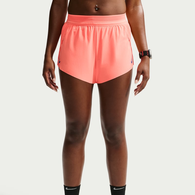 Nike AeroSwift Dri-FIT ADV Mid-Rise 7" Brief-Lined Shorts "Atomic Pink" | Dames | Hardlopen | 02 | SPORTSHOWROOM