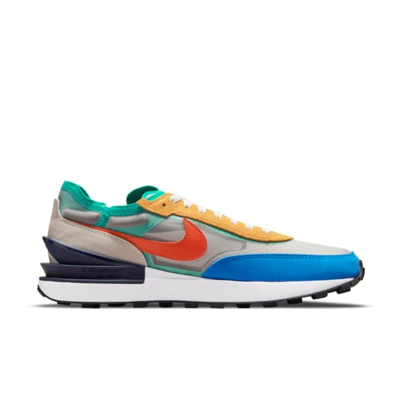 Nike Waffle One DN9253-001 03
