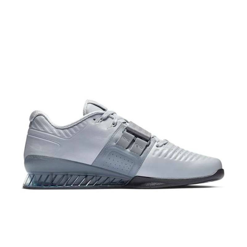 Nike Romaleos 3 XD AO7987-010 03