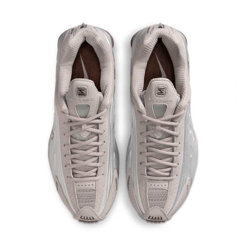 Nike Shox R4 HQ1988-200 04