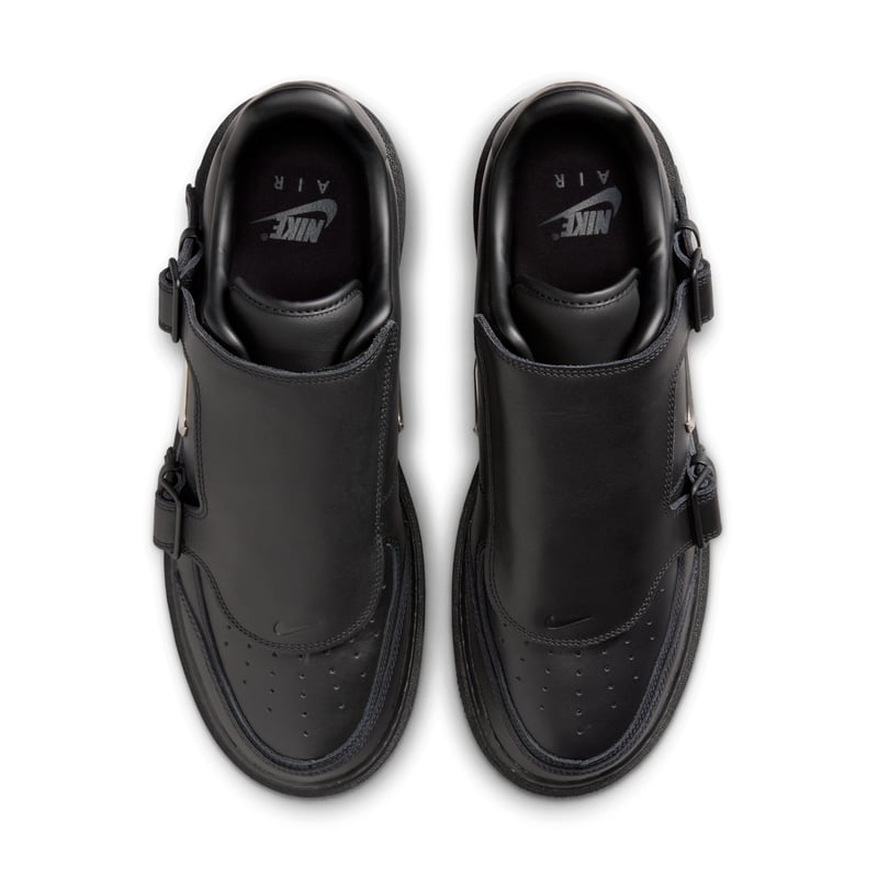 Nike Air Force 1 LX sneakerit "Triple Black" | Miehet | Sportstyle | 04 | SPORTSHOWROOM