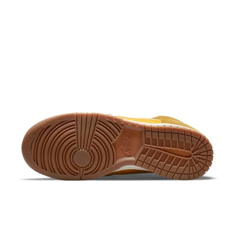 Nike Dunk High SE DH6758-700 02