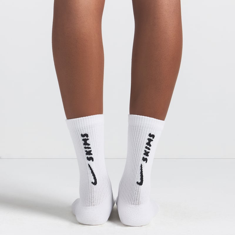 NikeSKIMS Dri-FIT Crew IQ8104-903 04