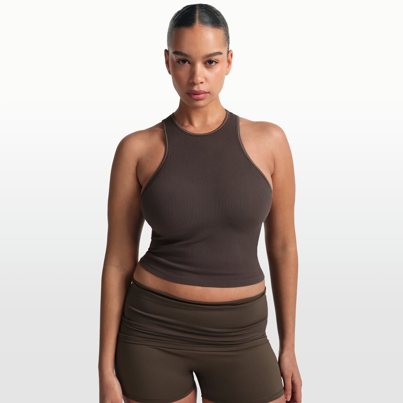 NikeSKIMS Ribbed Seamless IR5152-249 01
