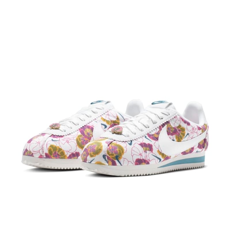 Nike Classic Cortez LX AV1338-100 05