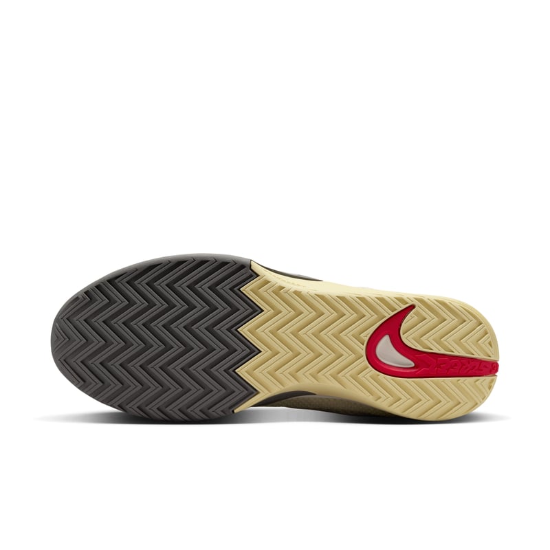 Nike S.T. Flare HF0219-002 02