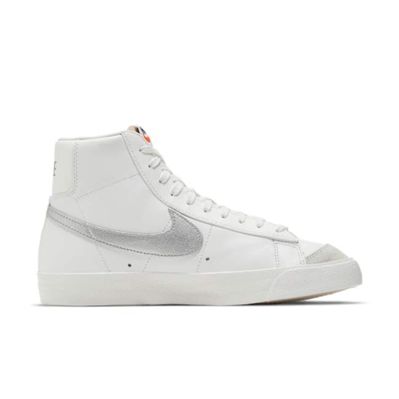 Nike Blazer Mid '77 CZ1055-112 03