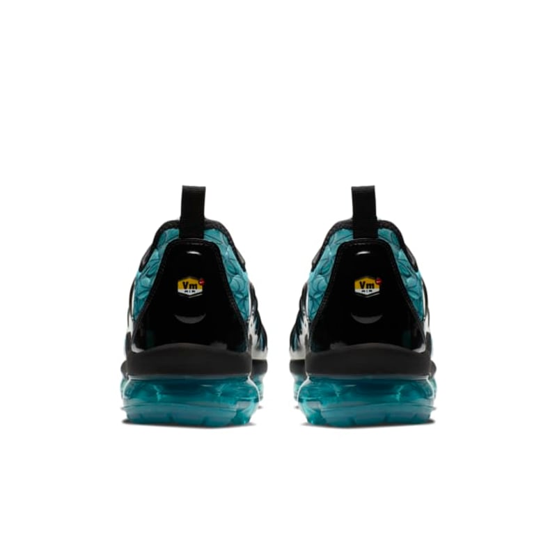 Nike Air VaporMax Plus 924453-301 06
