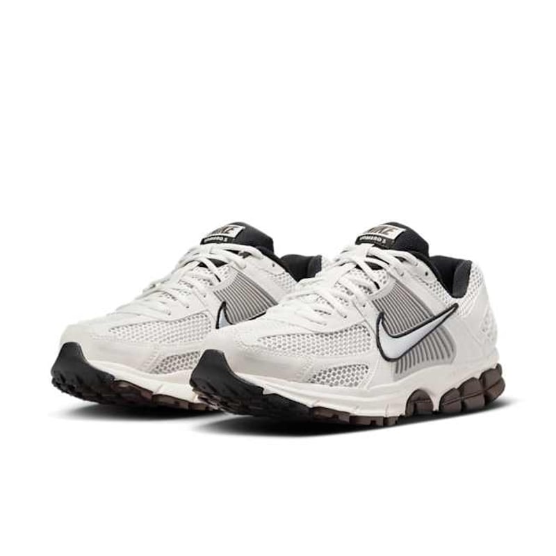 Nike Zoom Vomero 5 FJ2028-001 06