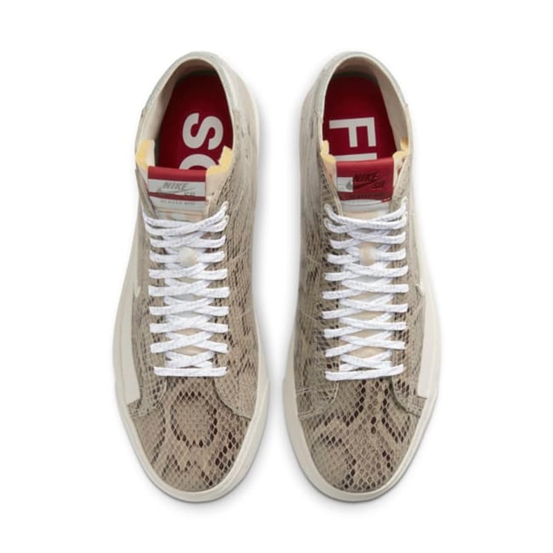 Nike SB Blazer Mid x Soulland CN4540-001 04