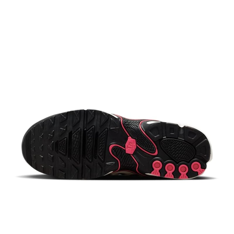 Nike Air Max Plus Drift FV4081-002 02