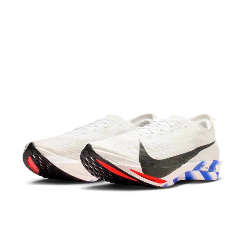 Nike Streakfly 2 runners "White & Racer Blue" | Men | Running | 05 | SPORTSHOWROOM