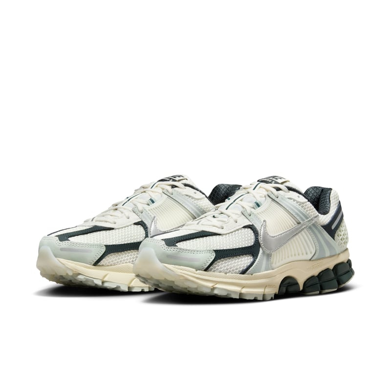 Nike Zoom Vomero 5 IO7452-133 05