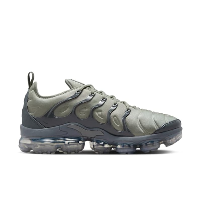 Nike Air Max VaporMax Plus AT5681-001 03