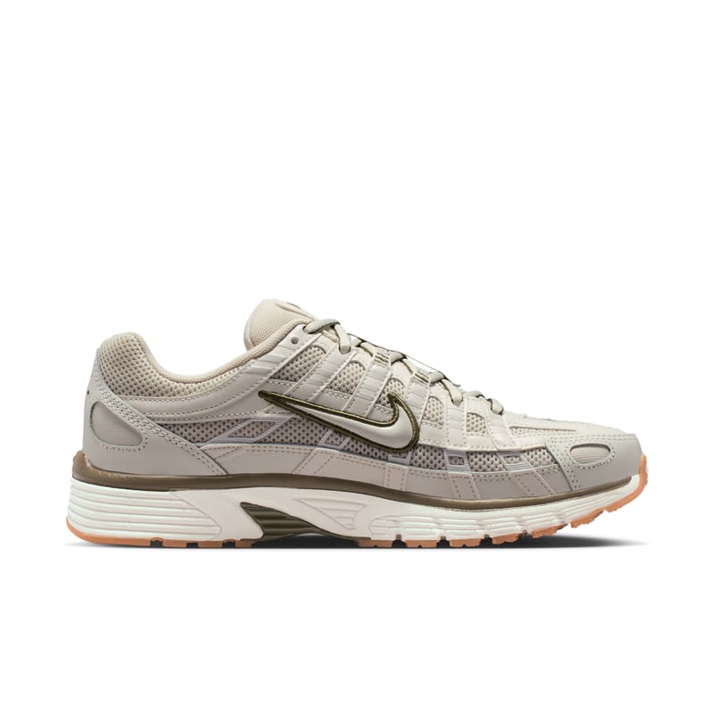 Nike P-6000 sneakers "Light Bone & Medium Olive" | Dame | Sportstyle | 02 | SPORTSHOWROOM