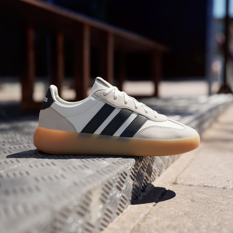 adidas Barreda Decode JR1227 02