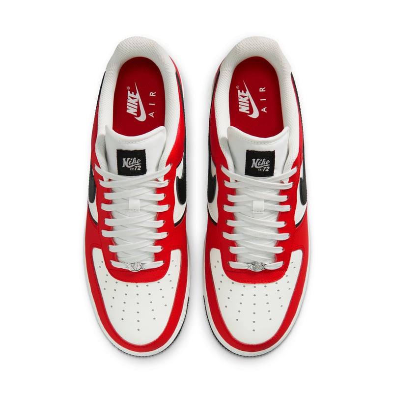 Tenisky Nike Air Force 1 '07 LV8 "University Red & Sail" | Muži | Sportstyle | 03 | SPORTSHOWROOM