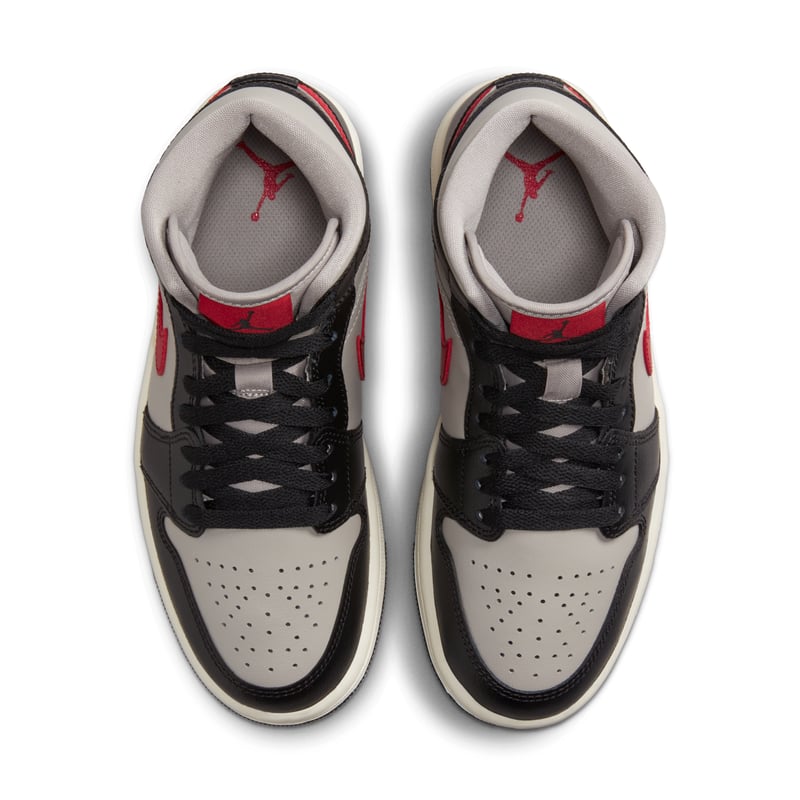 Jordan 1 Mid BQ6472-060 04