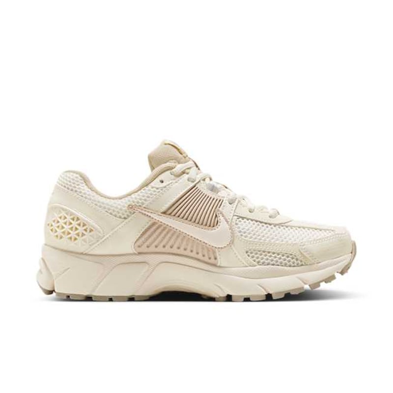 Nike Zoom Vomero 5 FQ6868-111 04