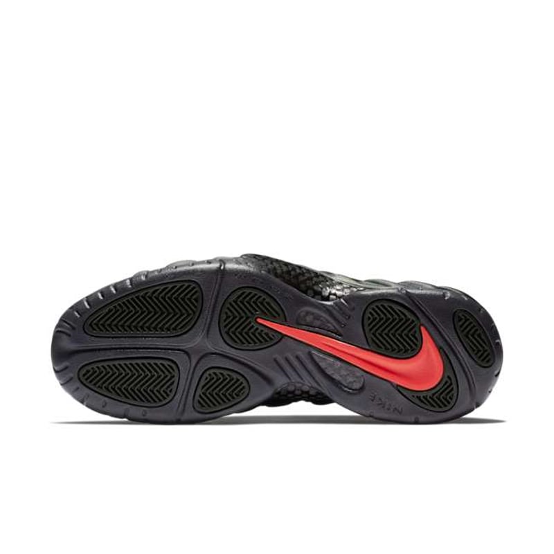 Nike Air Foamposite Pro 624041-304 02