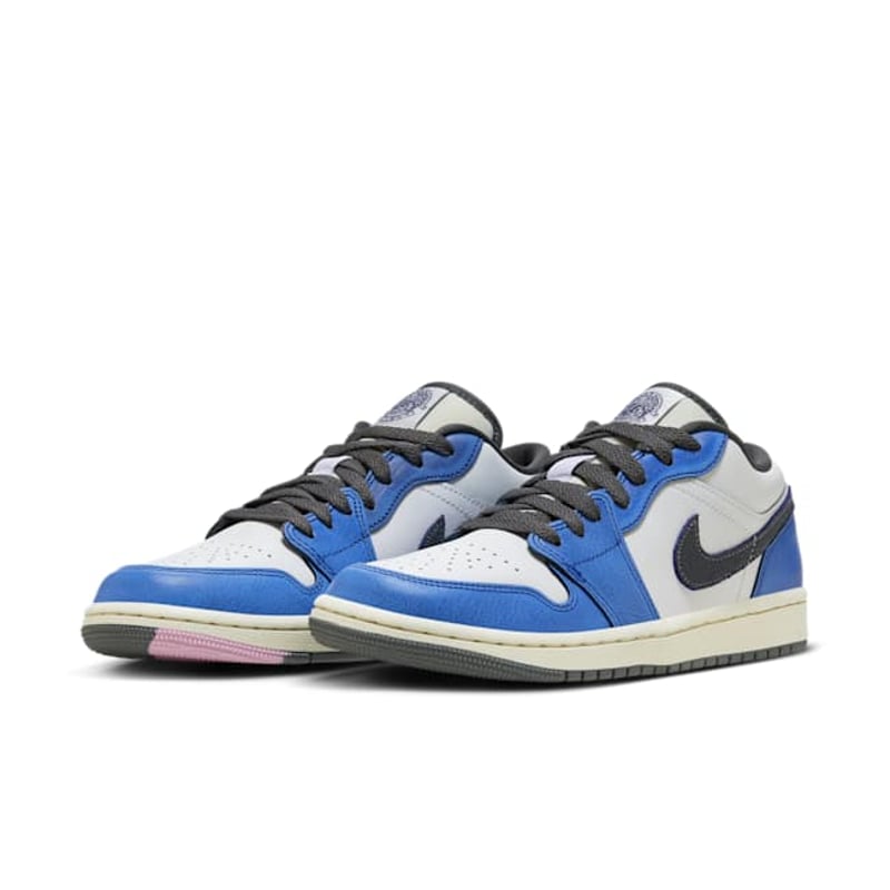 Jordan 1 Low SE FV8439-104 05