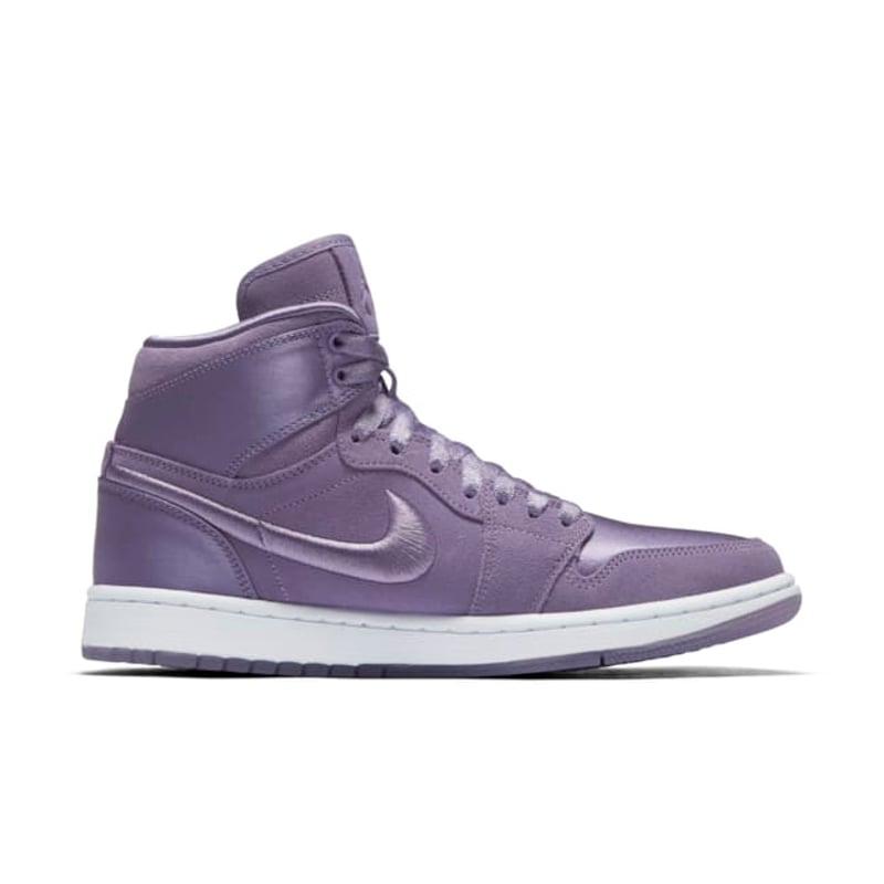 Jordan 1 Retro High AO1847-550 03