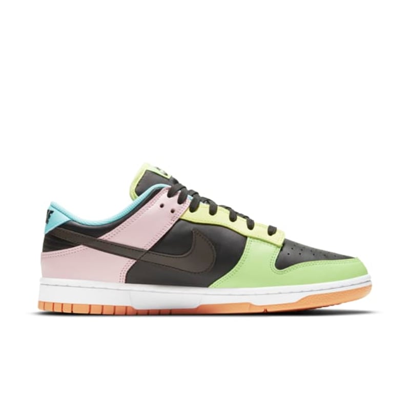 Nike Dunk Low SE DH0952-001 03