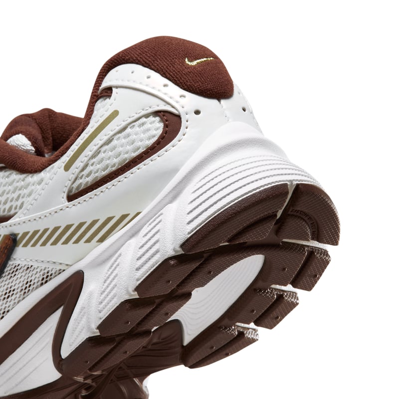 Nike V5 RNR runners "Toirtoise Shell" | Women | Sportstyle | 08 | SPORTSHOWROOM