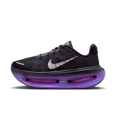 Nike Vomero Premium löparskor "Black & Persian Violet" | Kvinnor | Löpning | 01 | SPORTSHOWROOM