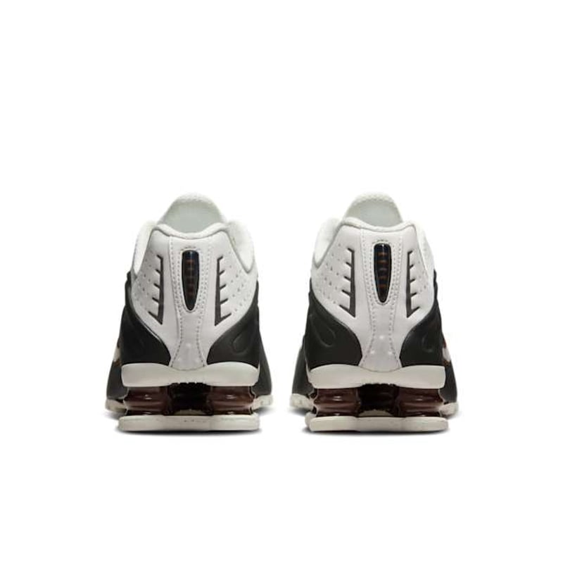 Nike Shox R4 AR3565-104 06