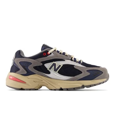 New Balance 725 ML725S