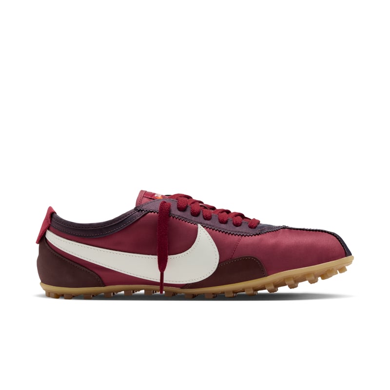 Sneakersy Nike Moon Shoe OG "Tough Red & Mystic Dates" | Mezczyzni | Sportstyle | 03 | SPORTSHOWROOM