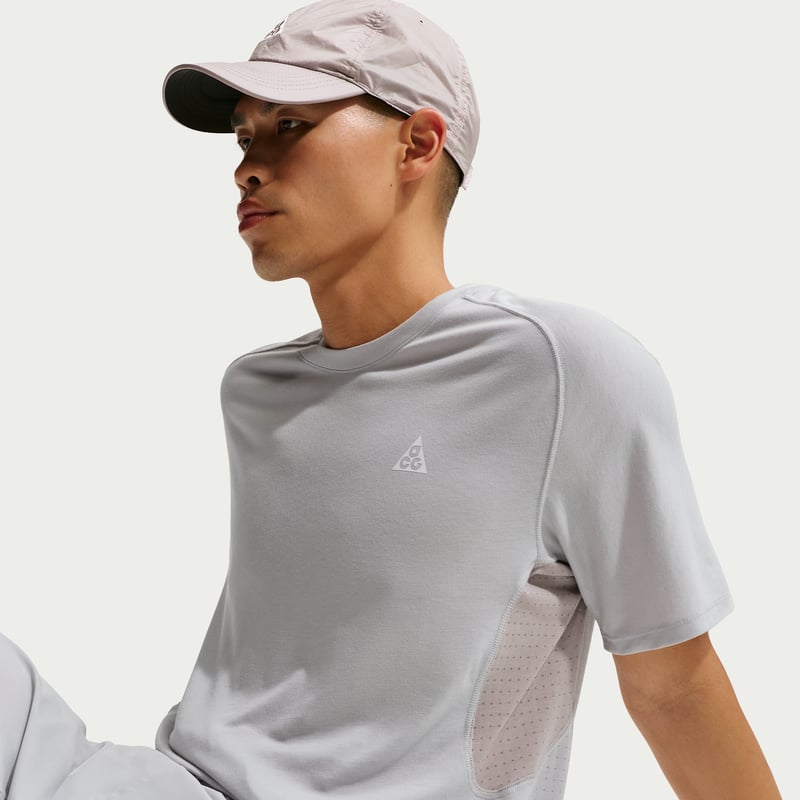 Nike ACG 'Solar Chase' Dri-FIT ADV Shirt "Grey Fog & College Grey" | Men | Outdoor | 03 | SPORTSHOWROOM