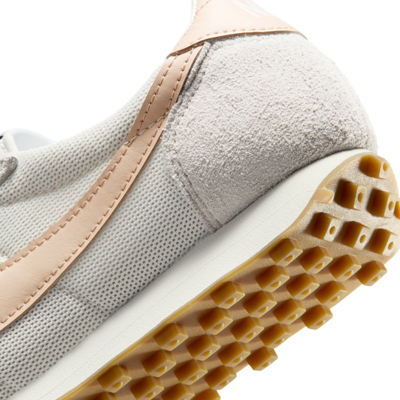 Nike LD-1000 runners "Sail & Shimmer" | Women | Sportstyle | 08 | SPORTSHOWROOM