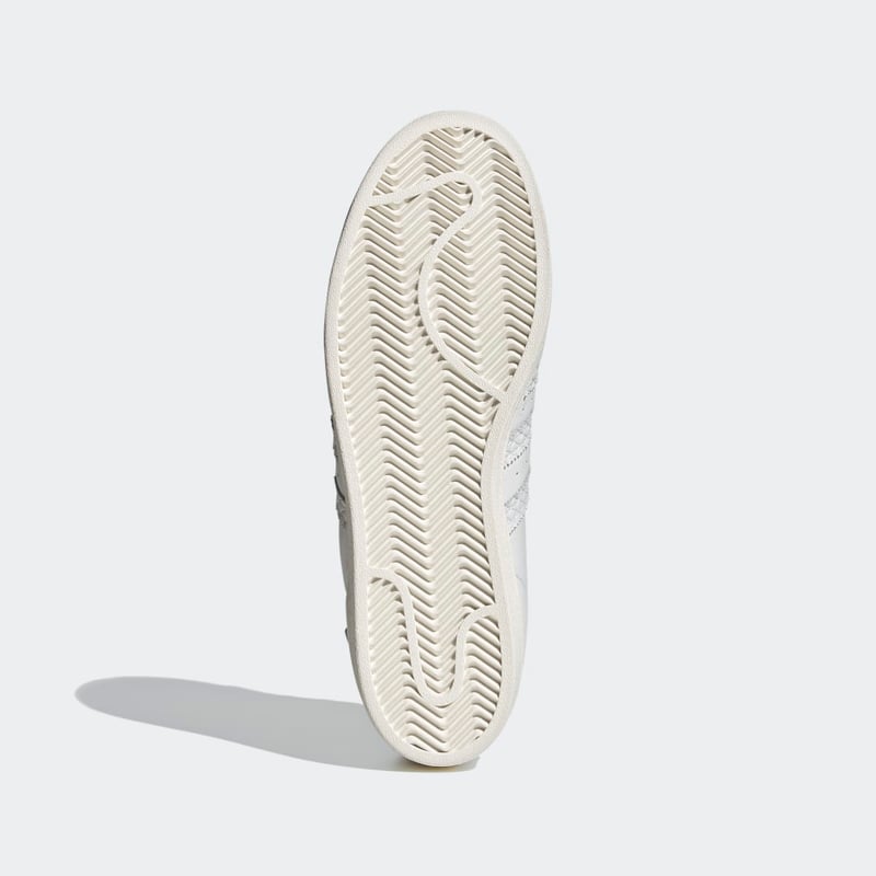 adidas Superstar x Disney GZ0474 03