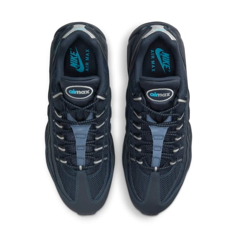 Nike Air Max 95 Essential DJ6884-400 04