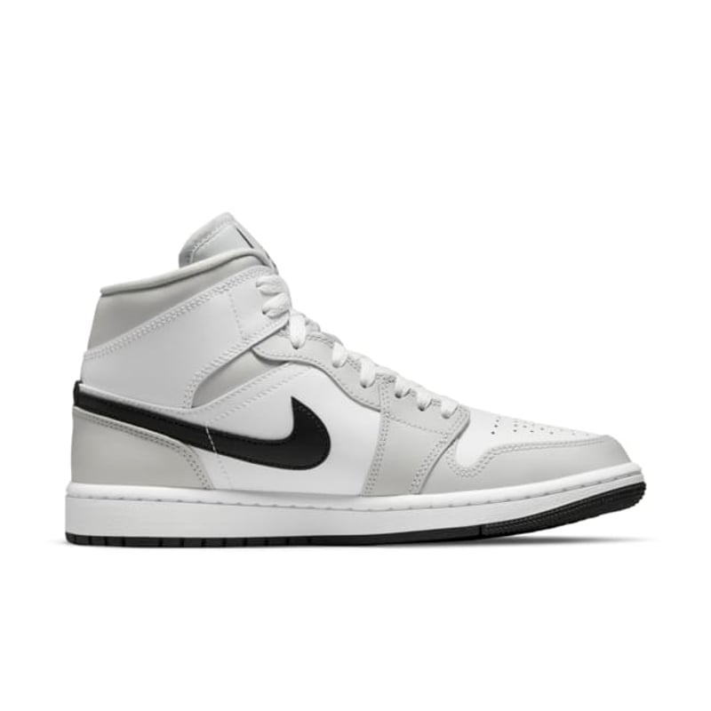Jordan 1 Mid BQ6472-015 03