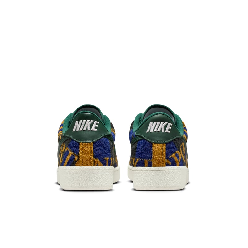 Nike Tennis Classic Premium Terry IR1114-300 06