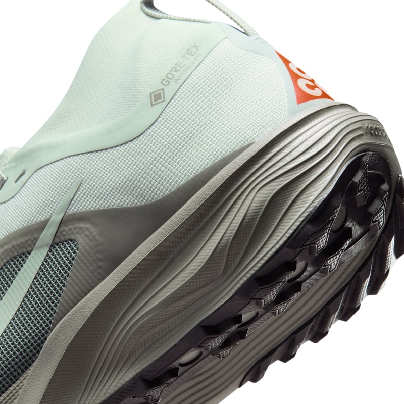 Nike ACG Pegasus GORE-TEX terrengløpesko "Light Silver & Light Army" | Herre | Utendørs | 08 | SPORTSHOWROOM