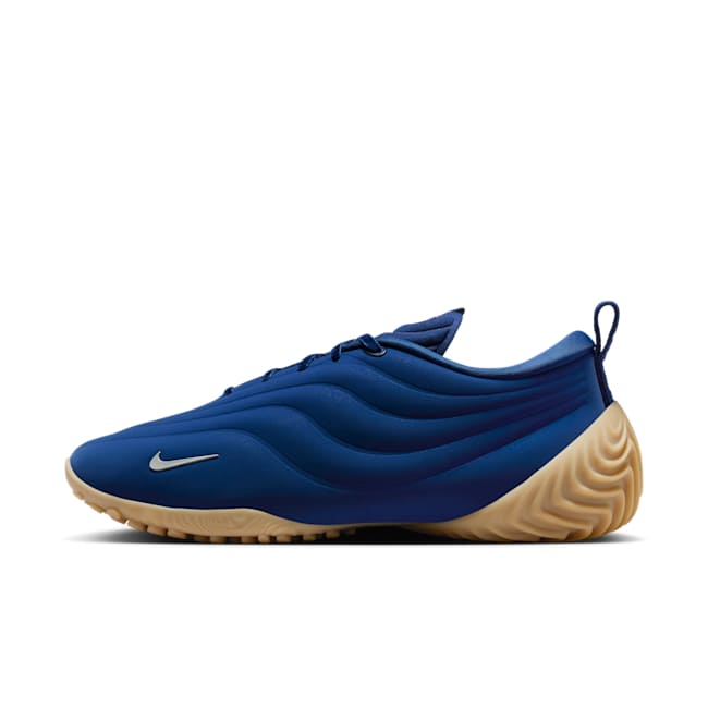 Nike Astra Ultra