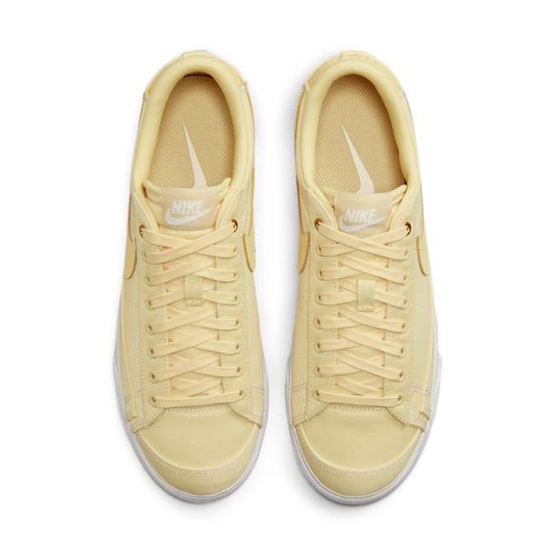 Nike Blazer Low Platform Canvas DV7475-200 04