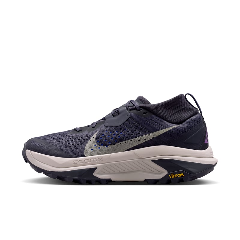 Nike ACG Zegama trail runners "Gridiron & Cream II" | Men | Outdoor | 01 | SPORTSHOWROOM