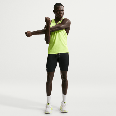 Nike AeroSwift Dri-FIT ADV FN3369-011 01