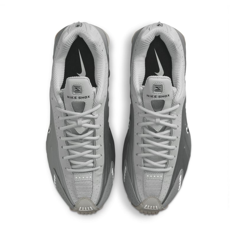 Nike Shox R4 HQ1988-011 04