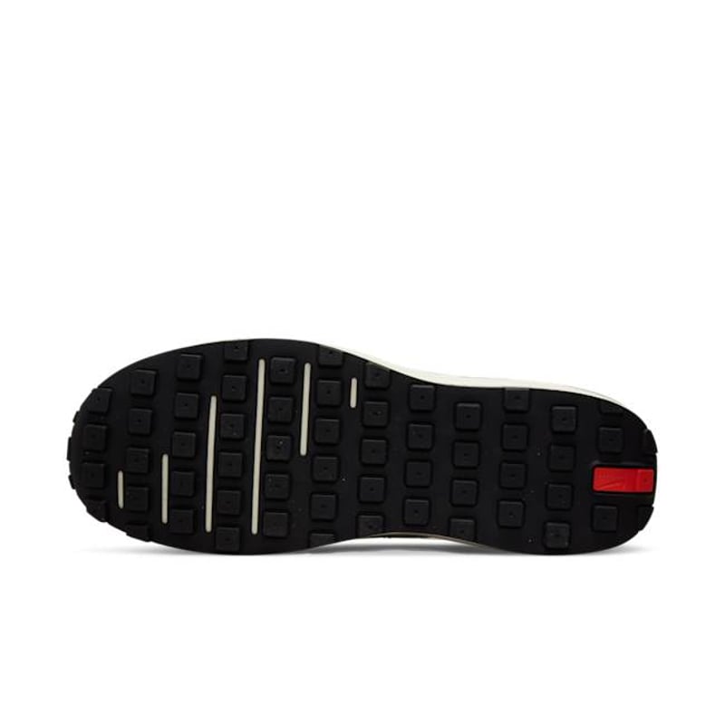 Nike Waffle One DX8974-100 02
