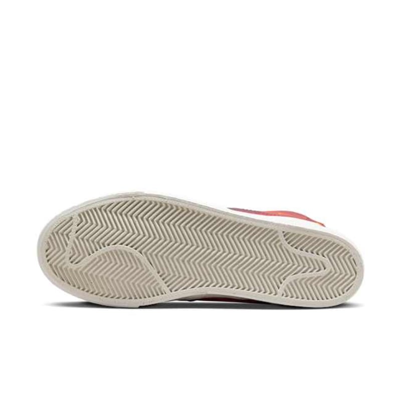 Nike SB Zoom Blazer Mid Premium FD5113-600 02