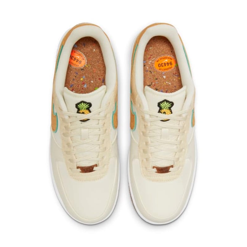 Nike Air Force 1 '07 Premium CZ1631-100 04