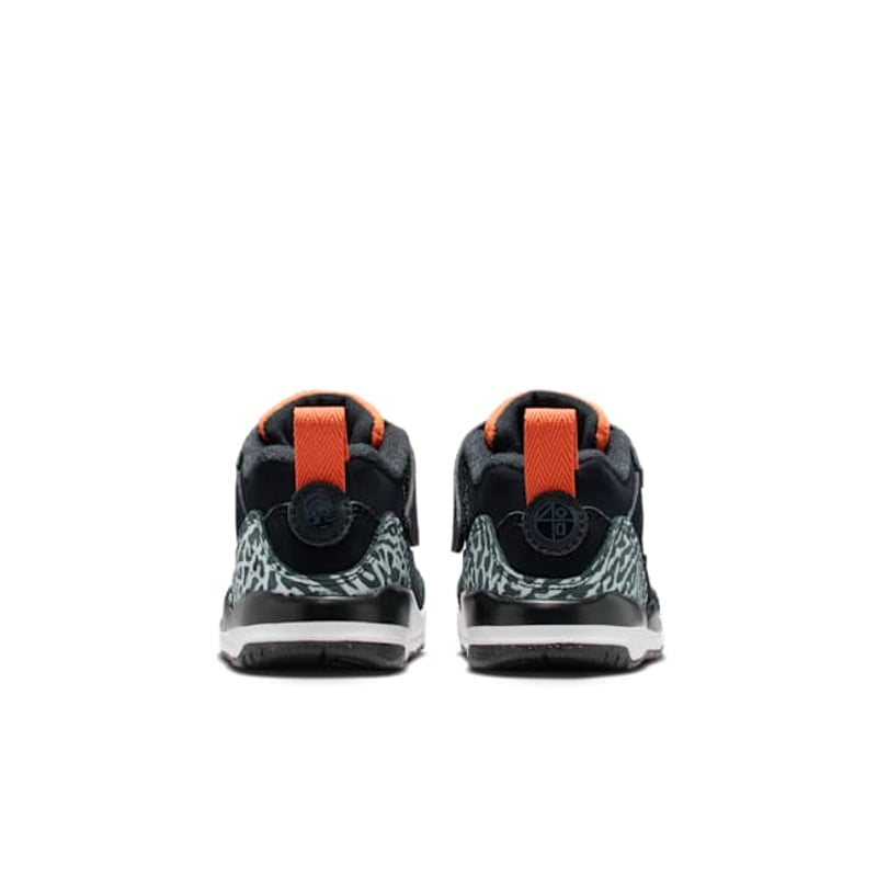 Jordan Spizike Low FQ3952-008 06