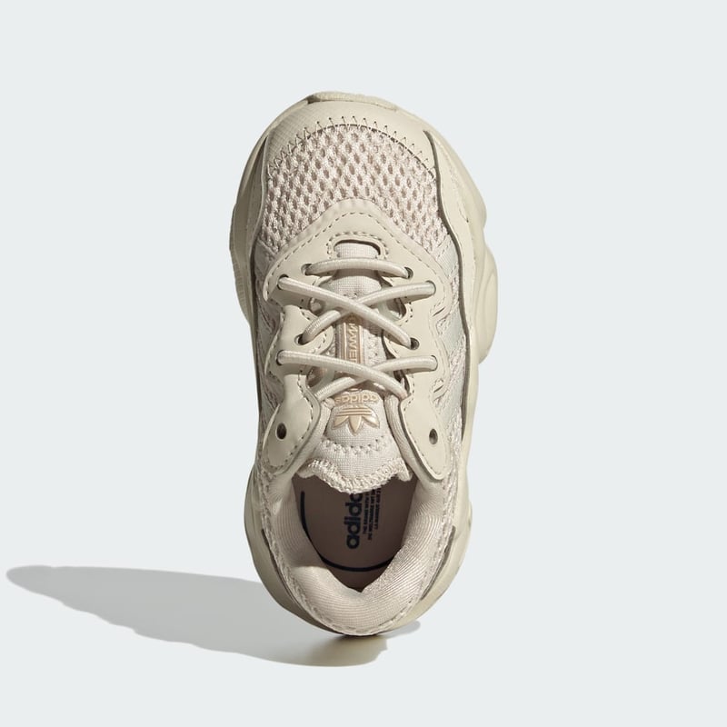adidas OZWEEGO IG9026 02